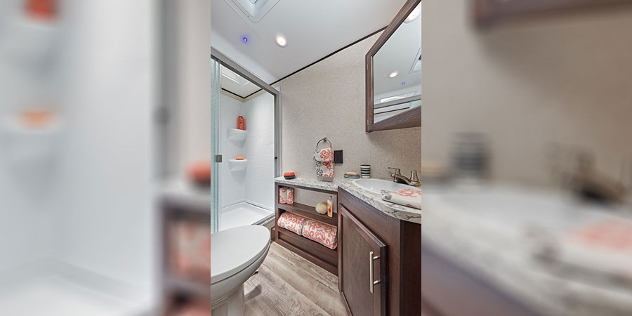 2019 Jayco Jay Flight Bathroom