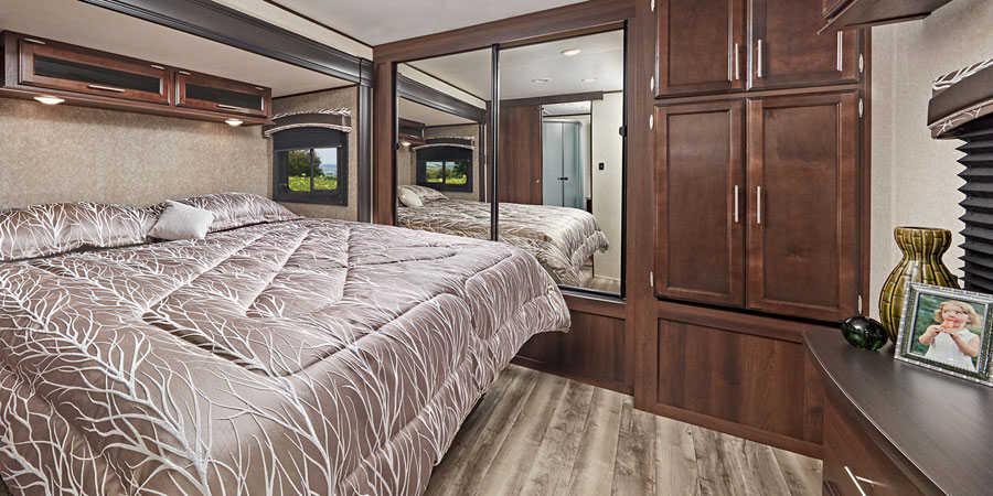 2019 Jayco Jay Flight Bedroom