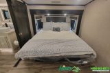 2023 Jayco Pinnacle 38FLGS - RV Dealer Ontario
