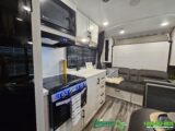 2025 Jayco Jay Flight SLX 211MB - RV Dealer Ontario