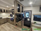 2026 Grand Design Reflection 100-Series 24RL - RV Dealer Ontario