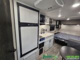 2022 Jayco Jay Flight SLX 195RB - RV Dealer Ontario